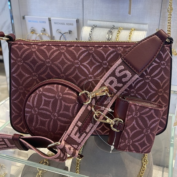 MICHAEL KORS Jet Set Travel Small Logo Jacquard Crossbody With Tech Attach - - Picture 7 of 16